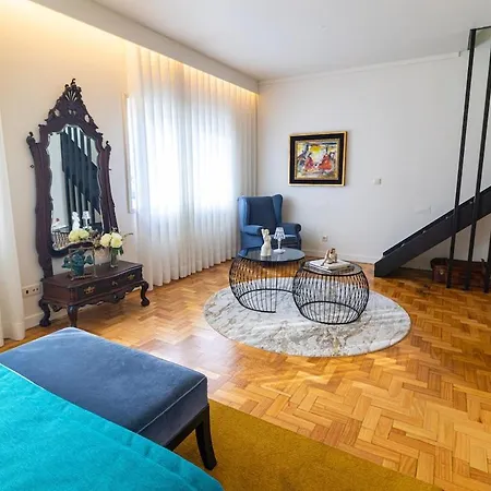 Villa Serralves 1048 Luxury *