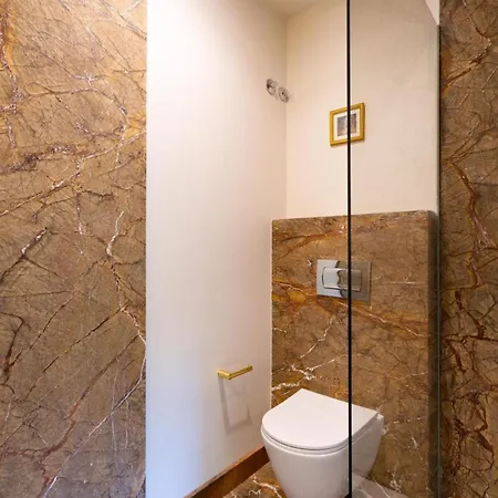 Villa Serralves 1048 Luxury