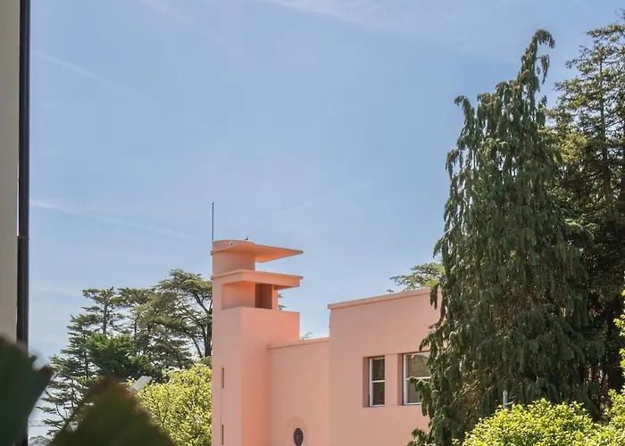 Serralves 1048 Luxury Oporto