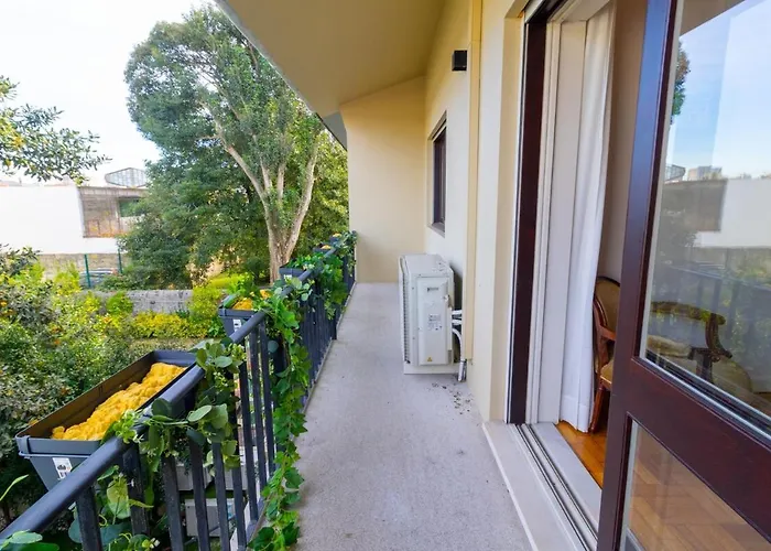 Vila Serralves 1048 Luxury