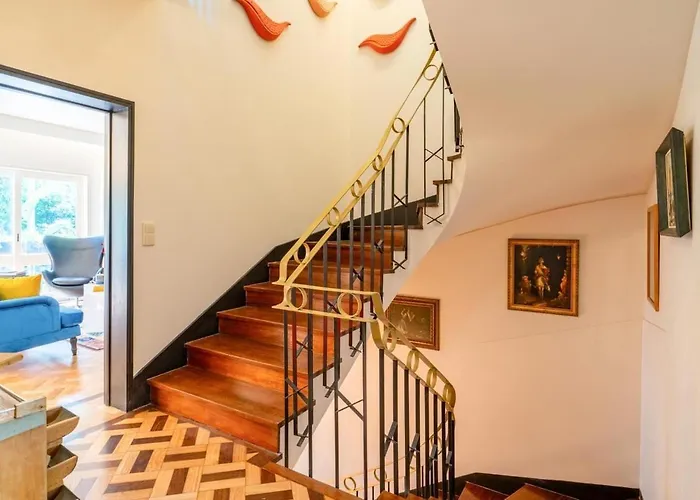 Vila Serralves 1048 Luxury