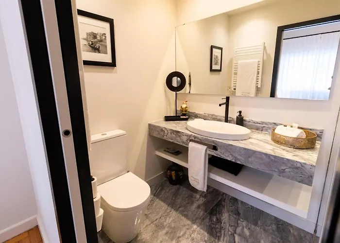 Serralves 1048 Luxury بورتو