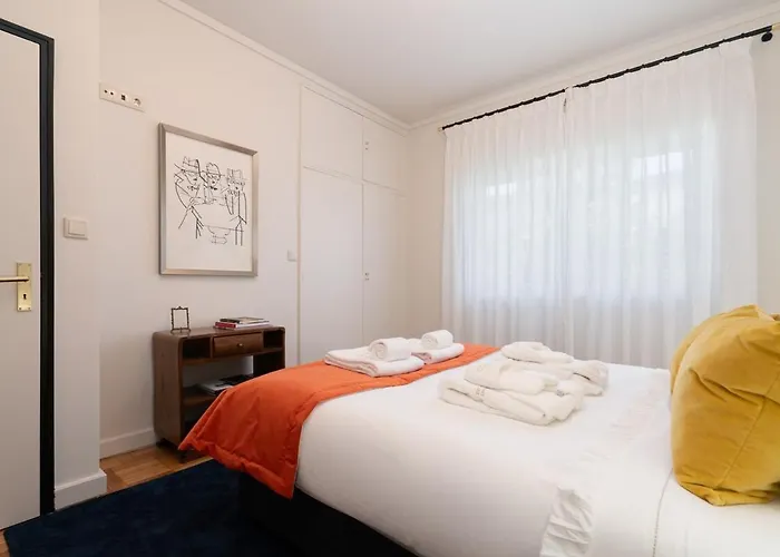 Serralves 1048 Luxury فيلة